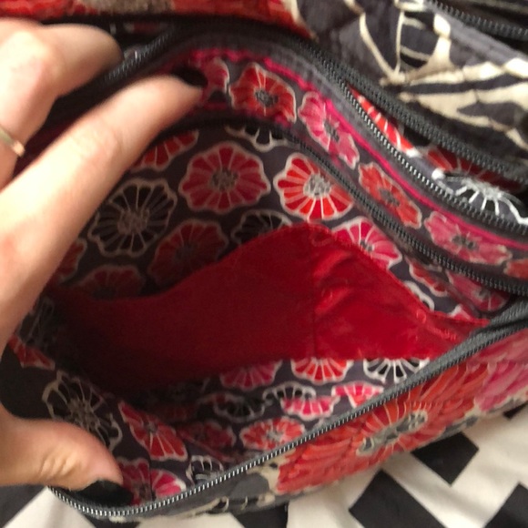 Vera Bradley !! Cherry blossom.👛👜 - Picture 2 of 6